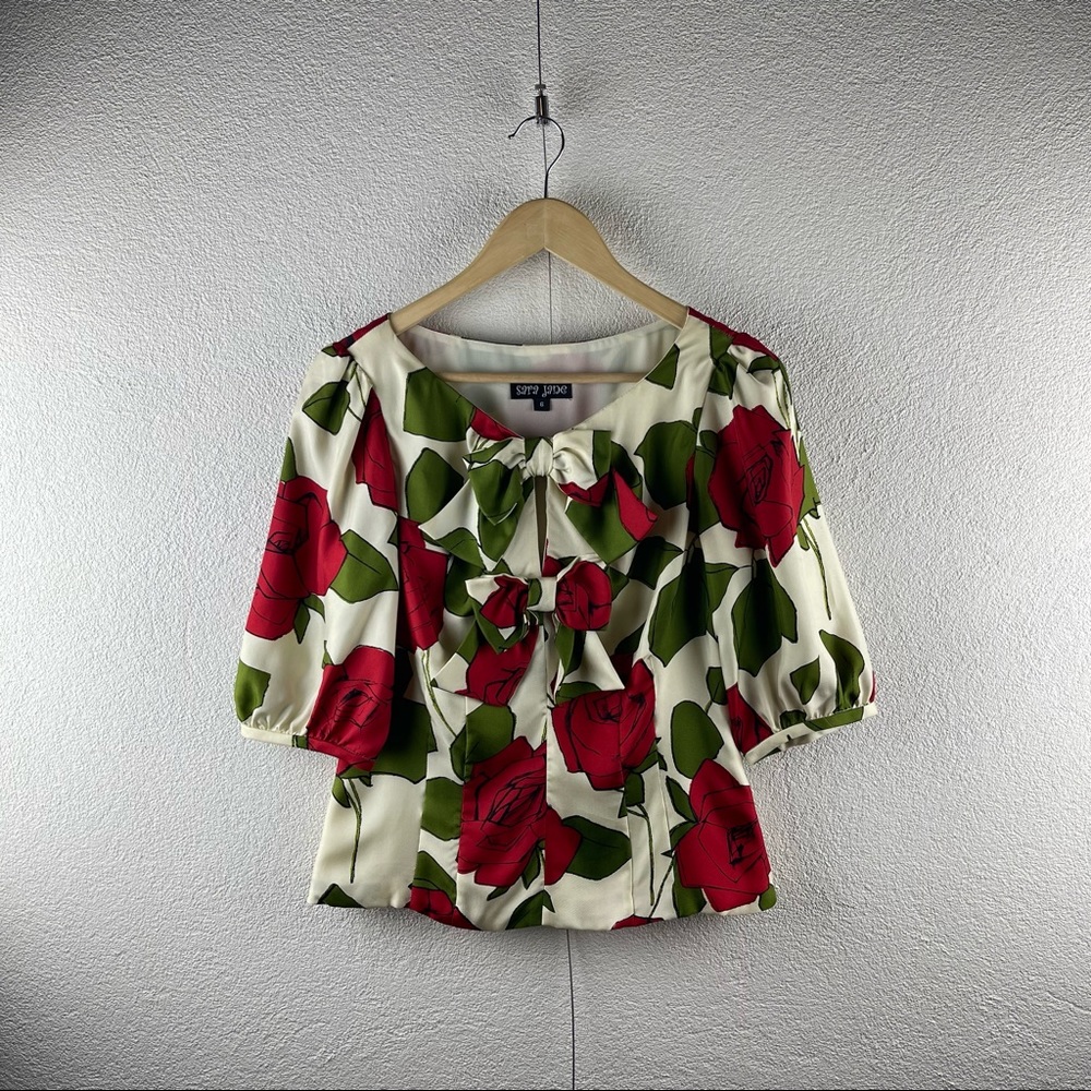 Sara Jane l 6 Silk Feminine Sketchy Floral Roses Retro Pinup Puff Sleeve Blouse